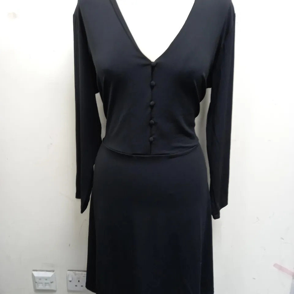 POUR MOI BELLA SLINKY JERSEY LONG SLEEVE TEA DRESS - 18