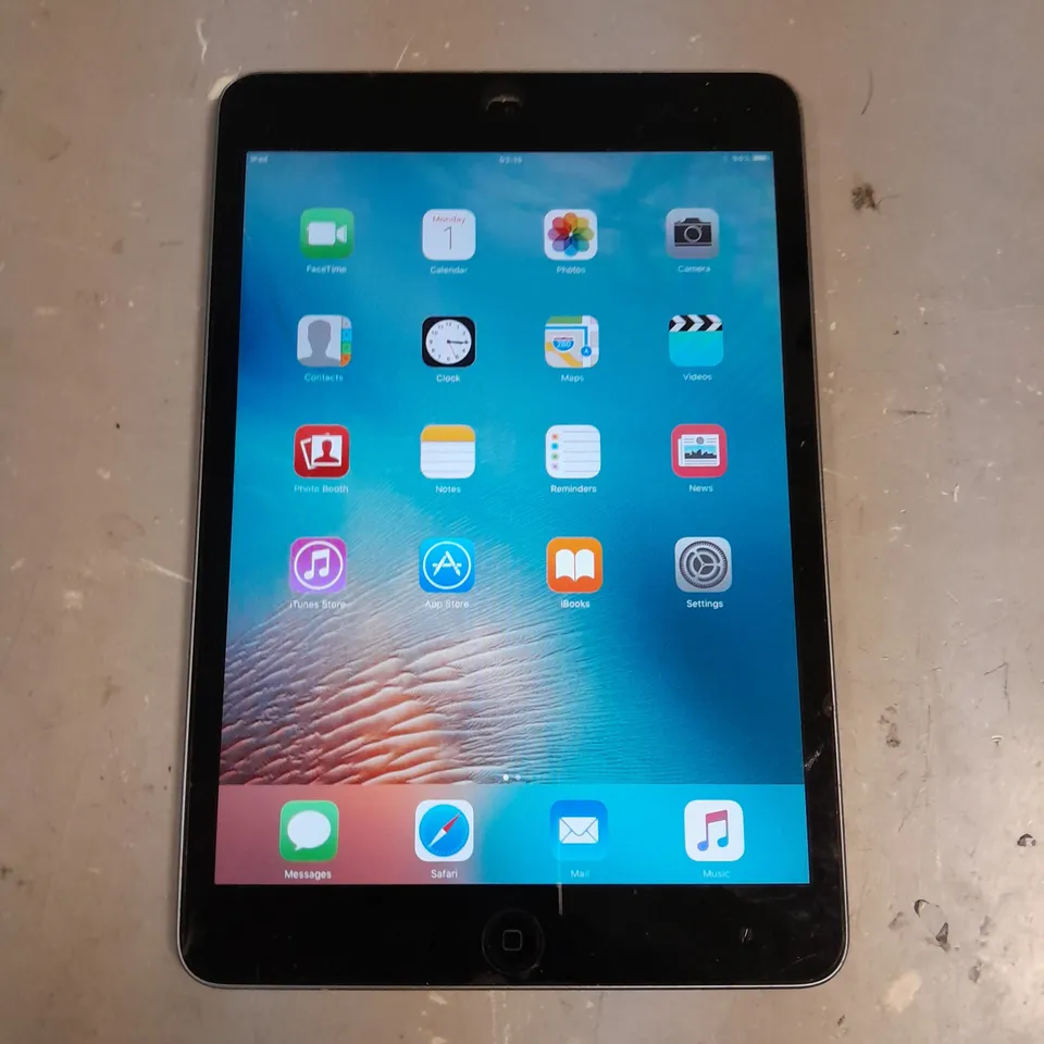 UNBOXED APPLE IPAD - A1432 / MF432B