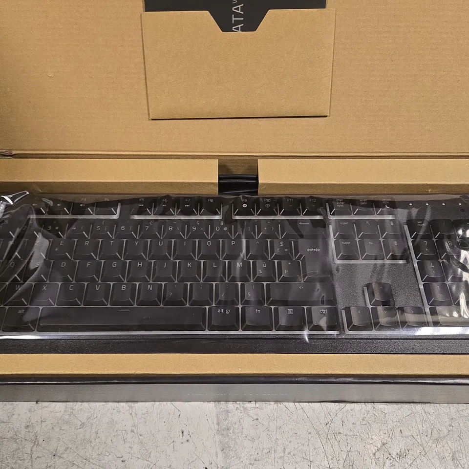 BOXED RAZER ORNATA V3 X KEYBOARD 