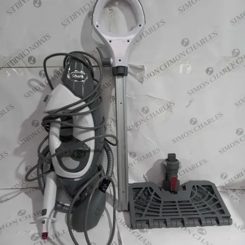 SHARK FLOOR AND HANDHELD STEAM CLEANER S6005