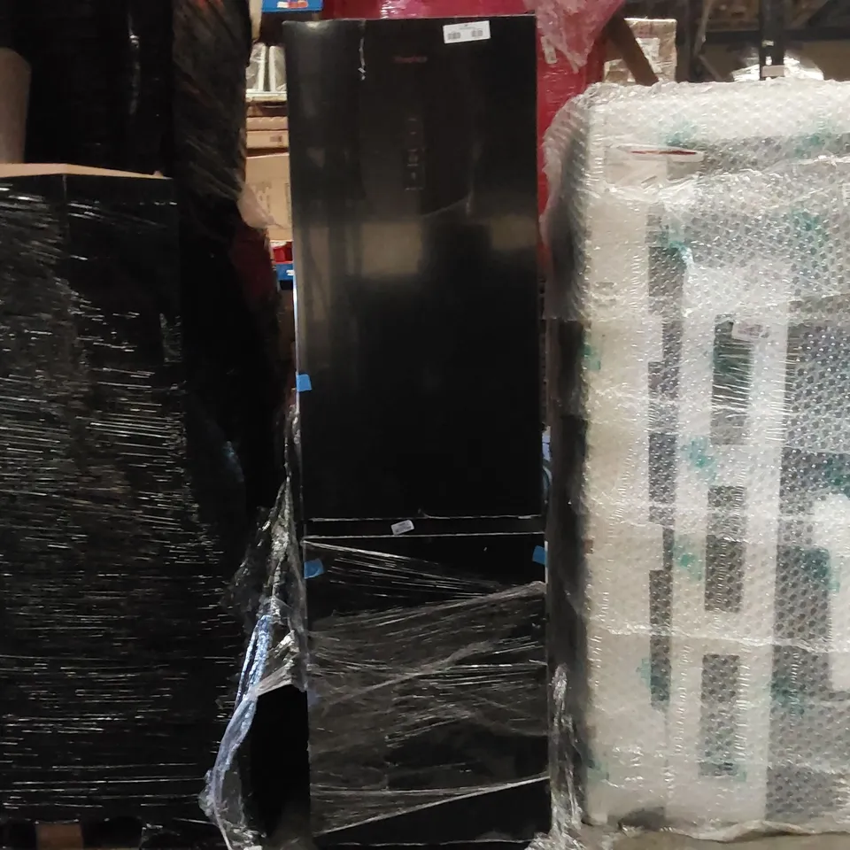 HISENSE RM469N4AFEUK 200CM HIGH 60/40 FROST FREE FRIDGE FREEZER - BLACK GLOSS - E RATED