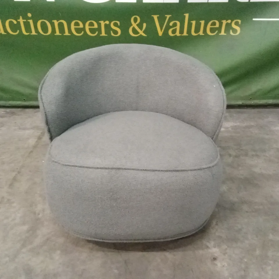 QUALITY DESIGNER GREY BOUCLE FABRIC CHAIR