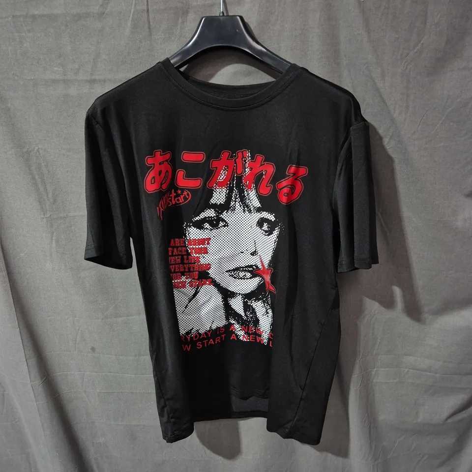 ROMWE MEN'S BLACK GRAPHIC T-SHIRT – M (US 38, EU 48)