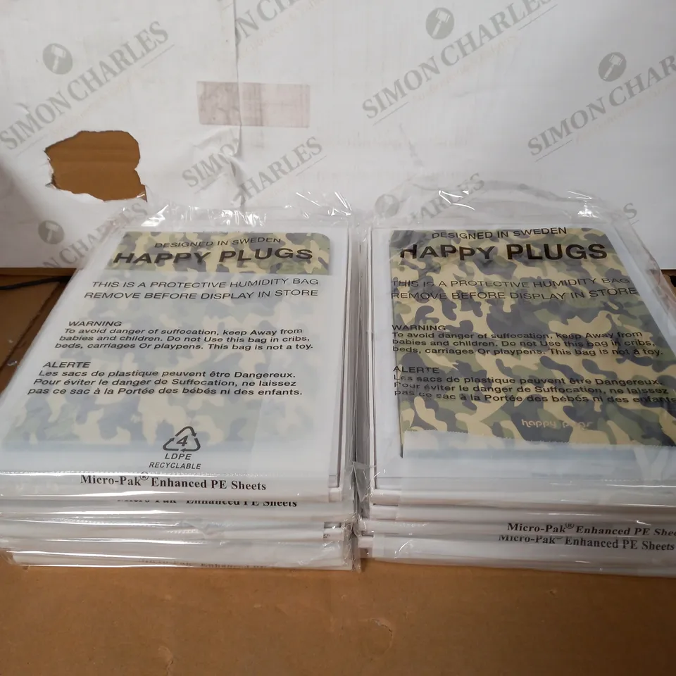 LOT OF 10 HAPPY PLUGS IPAD AIR BOOK CASES - CAMO