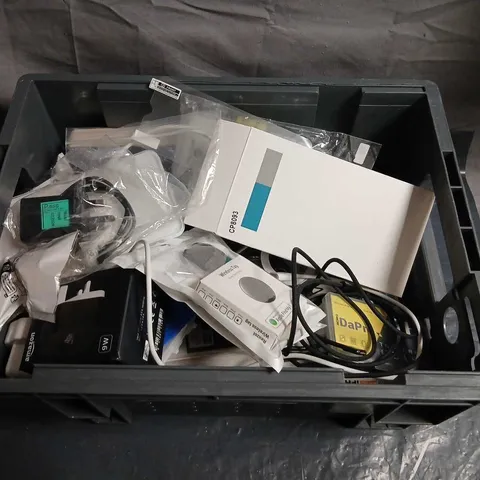 LARGE QUANTITY OF ASSORTED ELECTRICAL DEVICES AND ACCESSORIES
