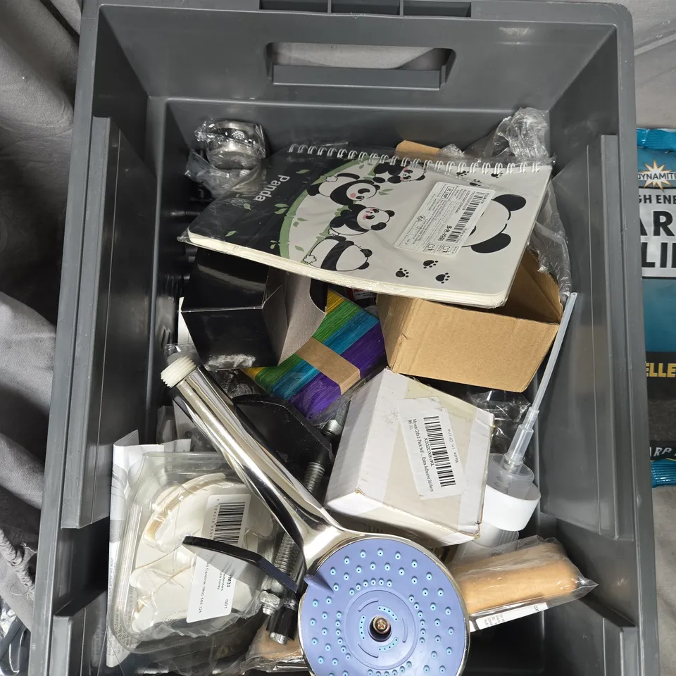 APPROXIMATELY 15 ASSORTED MIXED-ITEMS LOT: SHOWER HEAD, SPRAY BOTTLE, PANDA NOTEBOOK, VINYL RECORD, TATTOO FILM, FISHING PELLETS & MISC HARDWARE