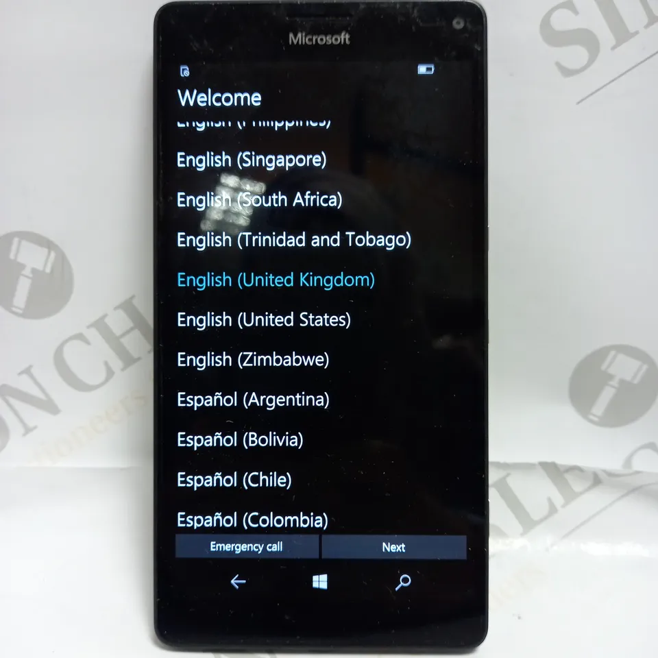 MICROSOFT PUREVIEW ZEISS MOBILE PHONE