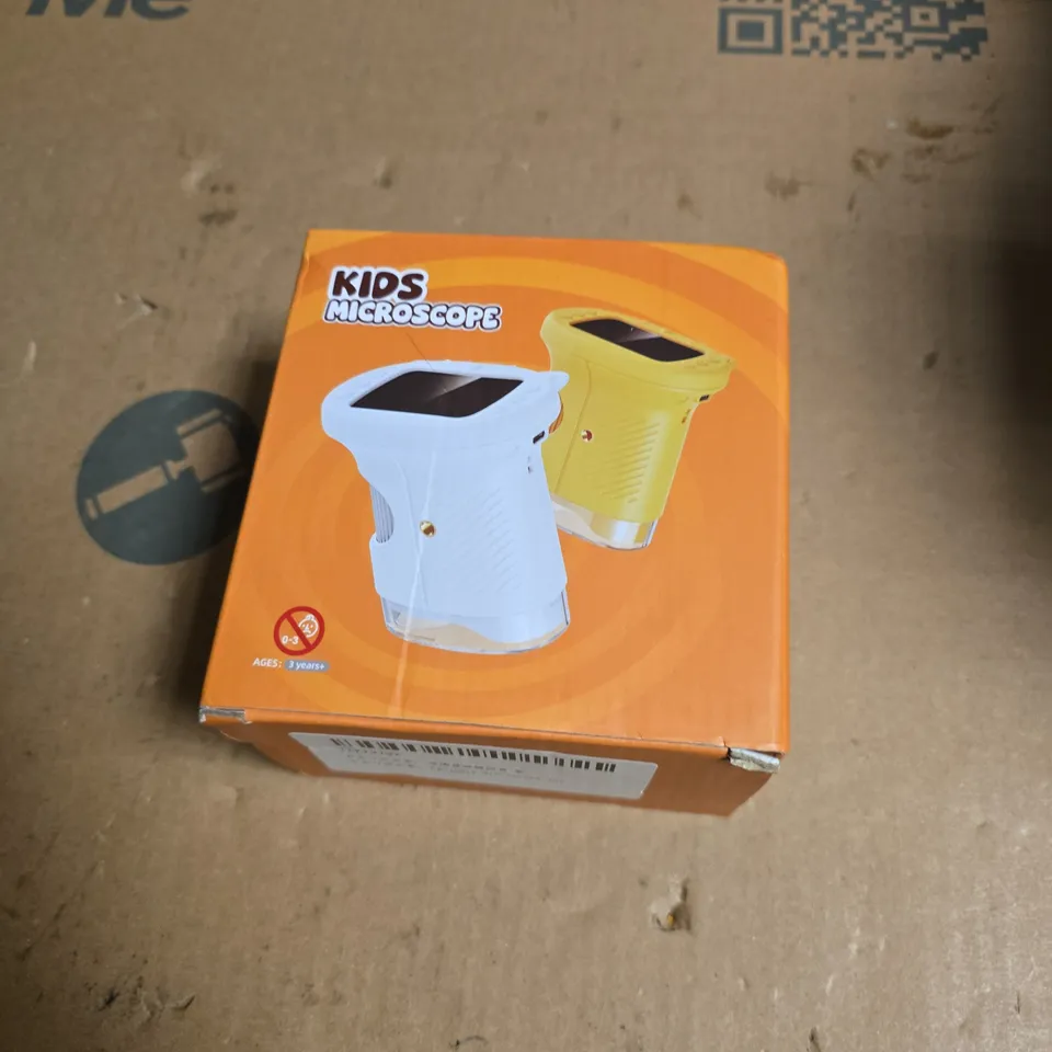 BOX OF APPROXIMATELY 20 ASSORTED TOYS AND GAMES INCLUDING PEPPA PIG PLUSH TOY , KIDS MICROSCOPE AND FLYNOVA PRO 