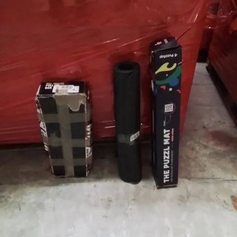 PALLET OF ASSORTED HOUSEHOLD GOODS AND PRODUCTS TO INCLUDE;PULL UP BAR,MAT,PUZZLE MAT