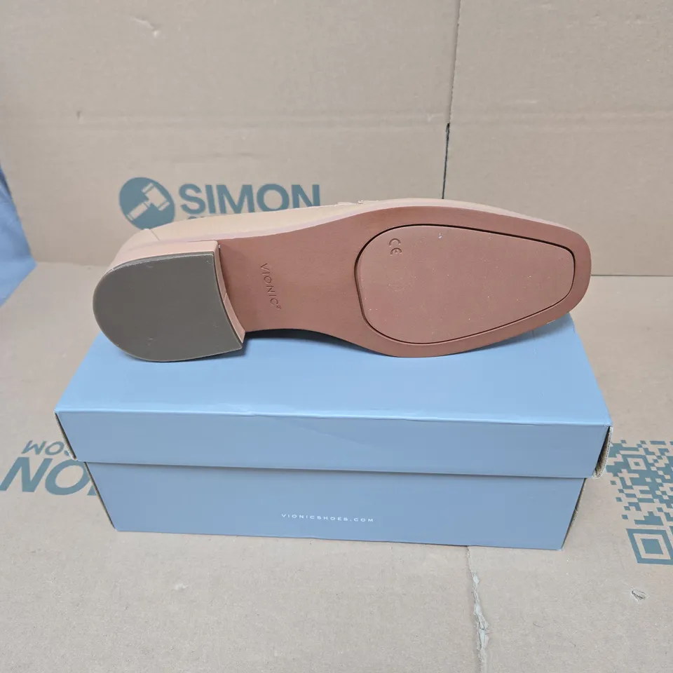 VIONIC WOMEN'S LEATHER PENNY LOAFERS – BEIGE UK 8 BOXED