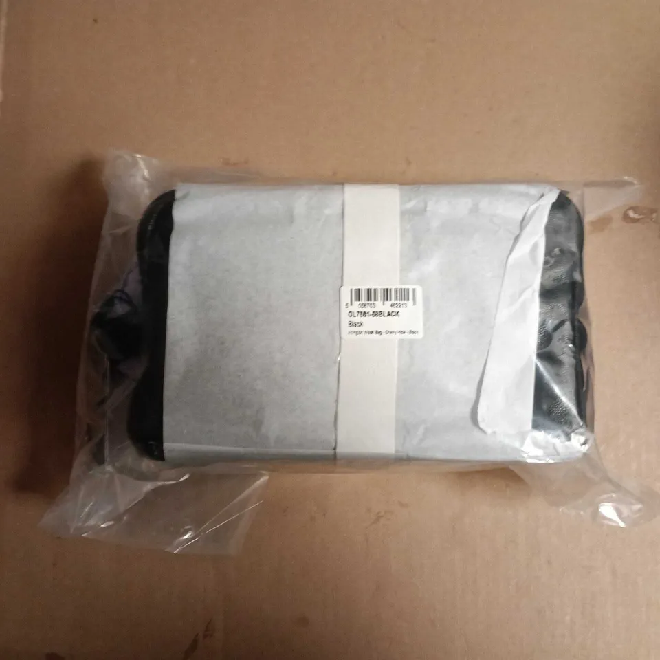 OSPREY LONDON - ARLINGTON WASH BAG - GRANNY HIDE - BLACK