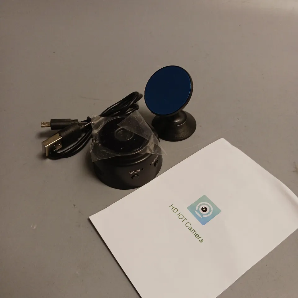 UNBRANDED WIFI HD VIDEO CAMERA INCLUDES CABLE AND INSTRUCTION MANUAL