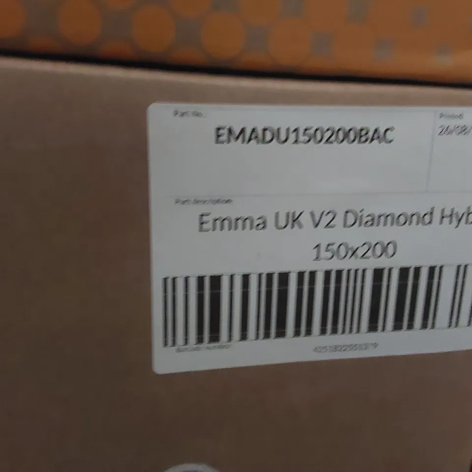BRAND NEW BOXED EMMA UK V2 DIAMOND HYBRID 150 x 200CM KING SIZE MATTRESS