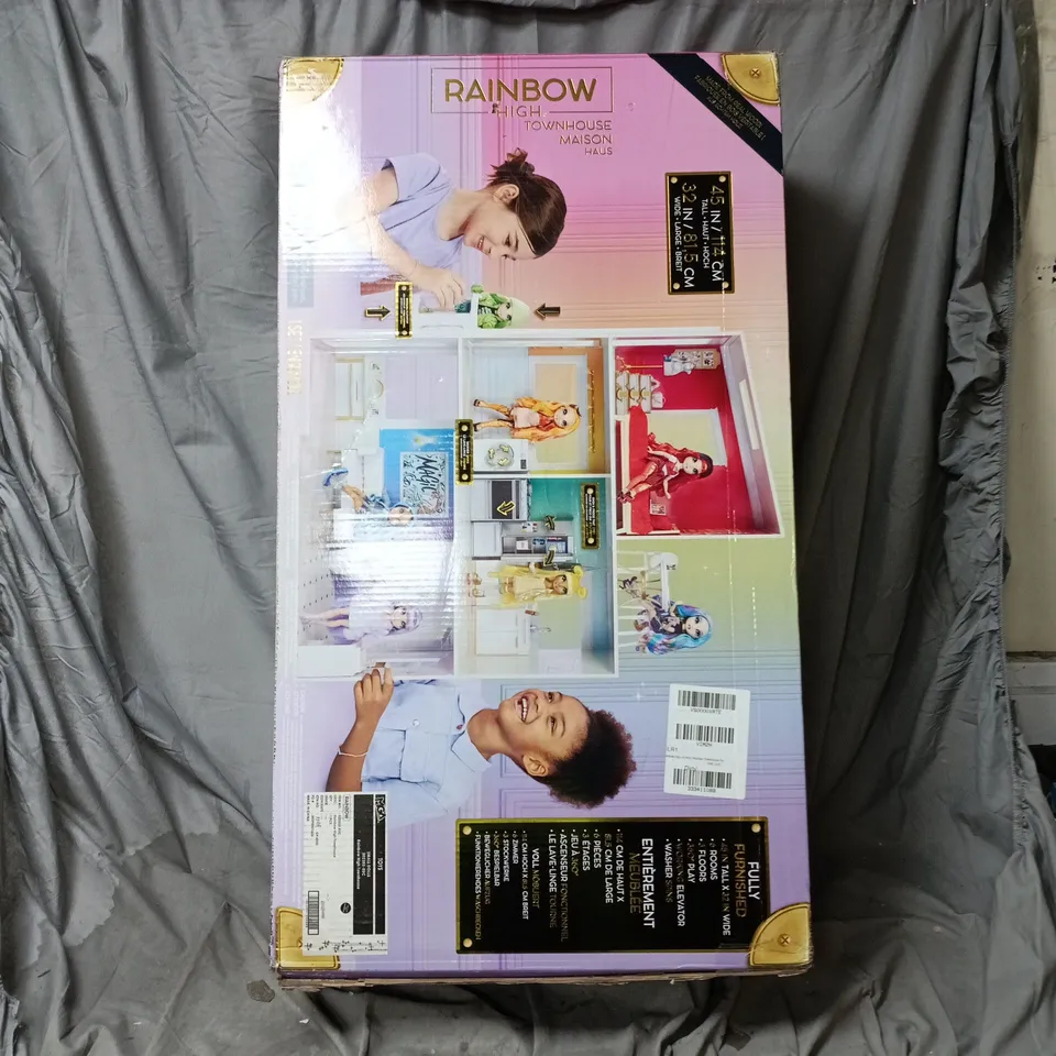 BOXED RAINBOW HIGH TOWNHOUSE MAISON  RRP £169.99