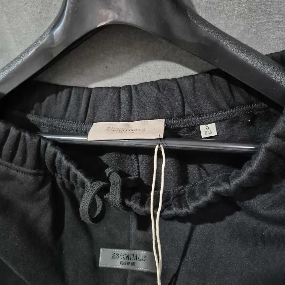 FEAR OF GOD ESSENTIALS SWEATPANTS – BLACK, SIZE S
