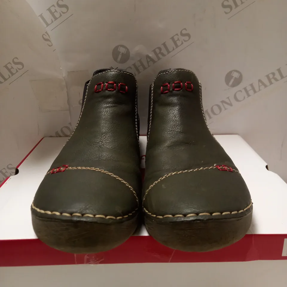 RIEKER CHELSEA GREEN BOOTIES - SIZE 6