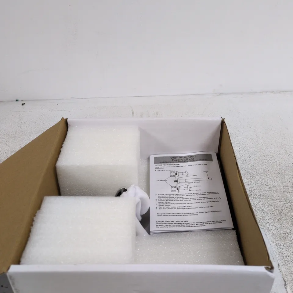 VELVENT02 BATH FILLER – CHROME FINISH