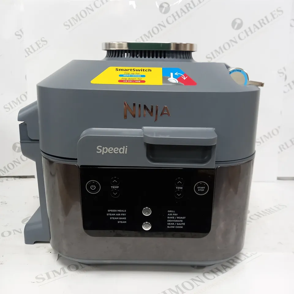 BOXED NINJA SPEEDI 10-IN-1 5.7L RAPID-COOKER & AIR FRYER ON400UK