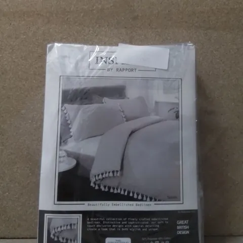BRAND NEW INSPIRED BY RAPPORT DOUBLE DUVET SET - TASSEL SILVER
