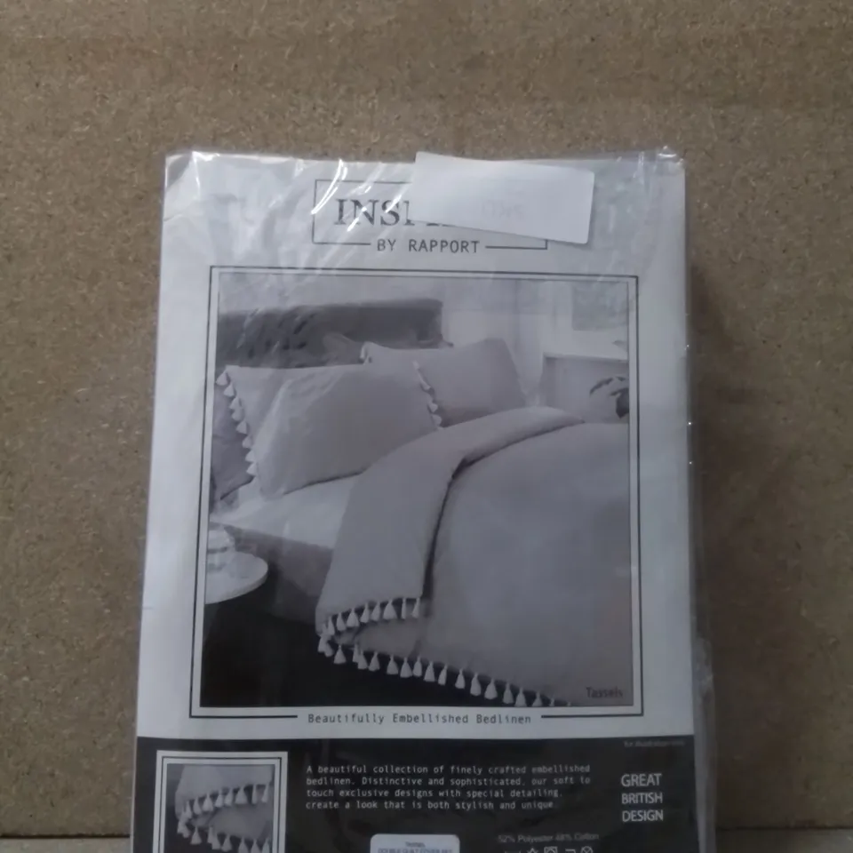 BRAND NEW INSPIRED BY RAPPORT DOUBLE DUVET SET - TASSEL SILVER