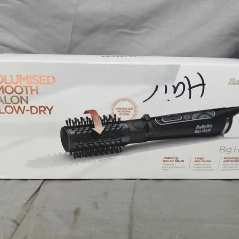 BOX OF APPROXIMATELY 10 ASSORTED HOUSEHOLD ITEMS TO INCLUDE BABYLISS HOT AIR BRUSH, ETC - COLLECTION ONLY