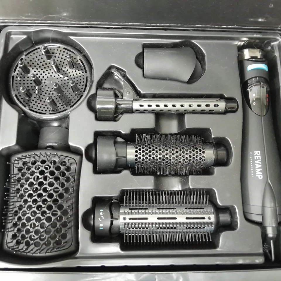 BOXED REVAMP PROGLOSS AIRSTYLE 2-IN-1 BLOW DRY AND STYLE TOOL