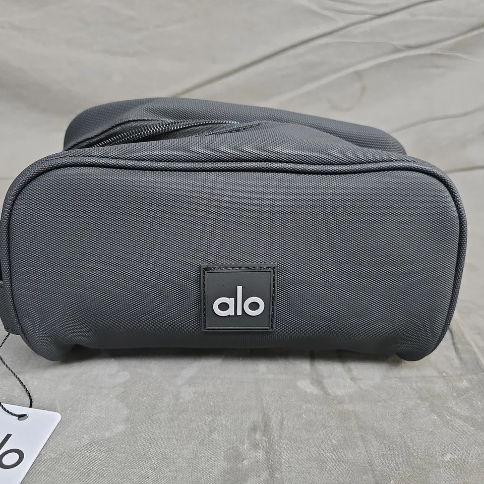 Alo Case – Small Pouch