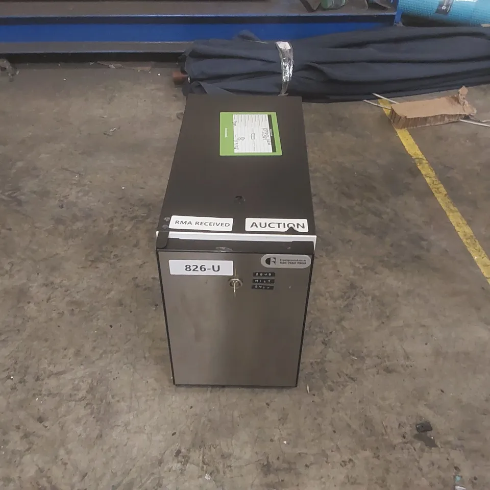 VITRIFRIGO COMMERCIAL MILK CHILLER FOR COFFEE MACHINE