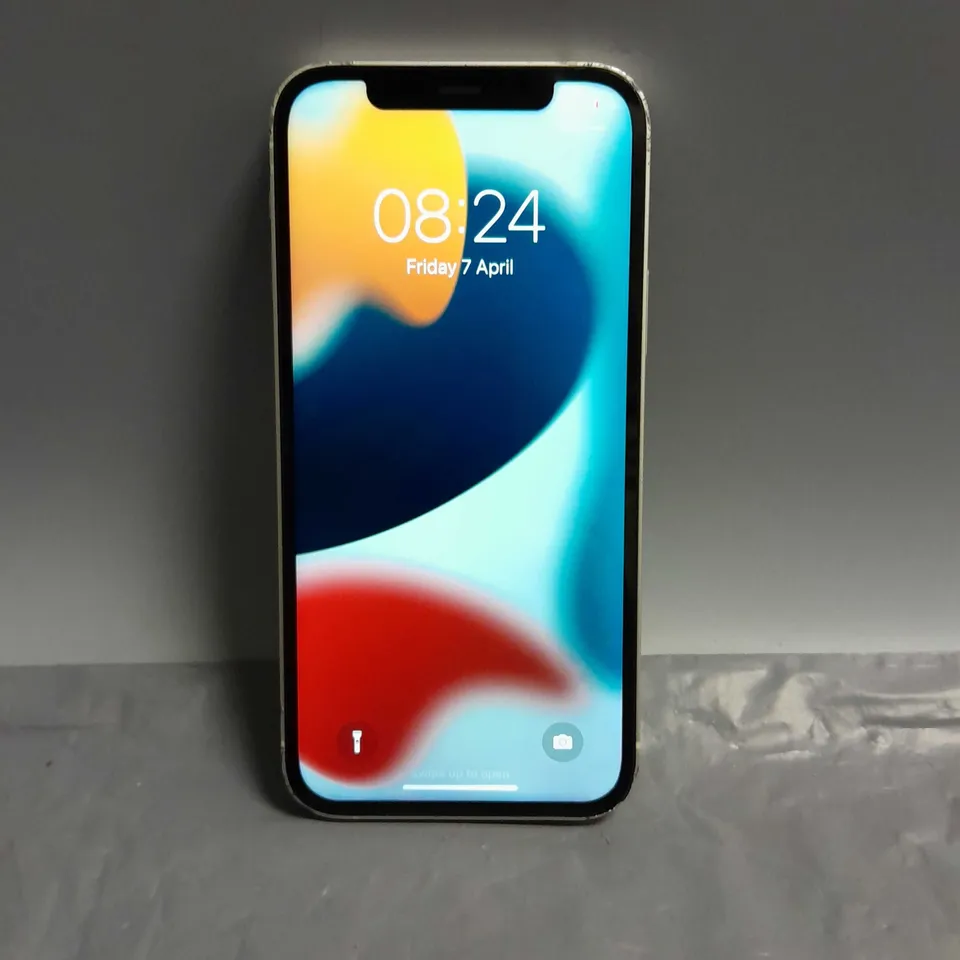 APPLE IPHONE 12 64GB IN WHITE 