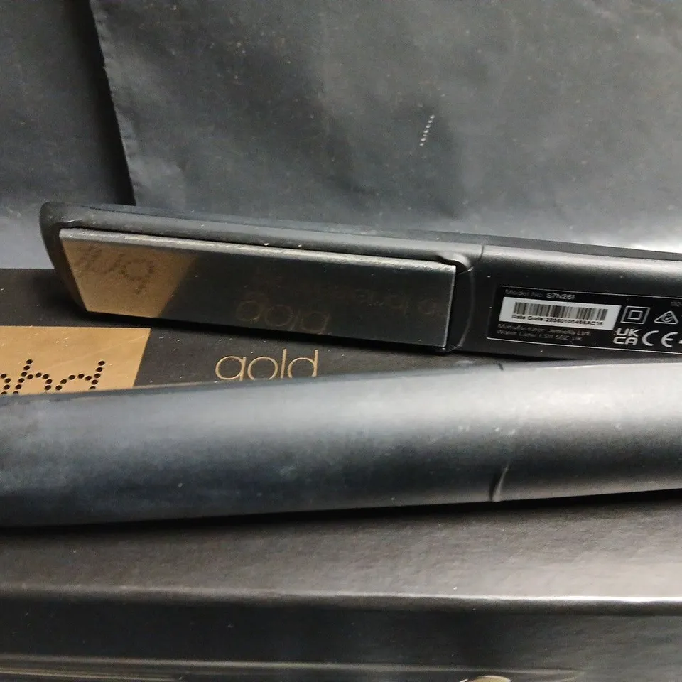 GHD GOLD PROFESSIONAL ADVANCED STYLER HAIR STRAIGHTENER