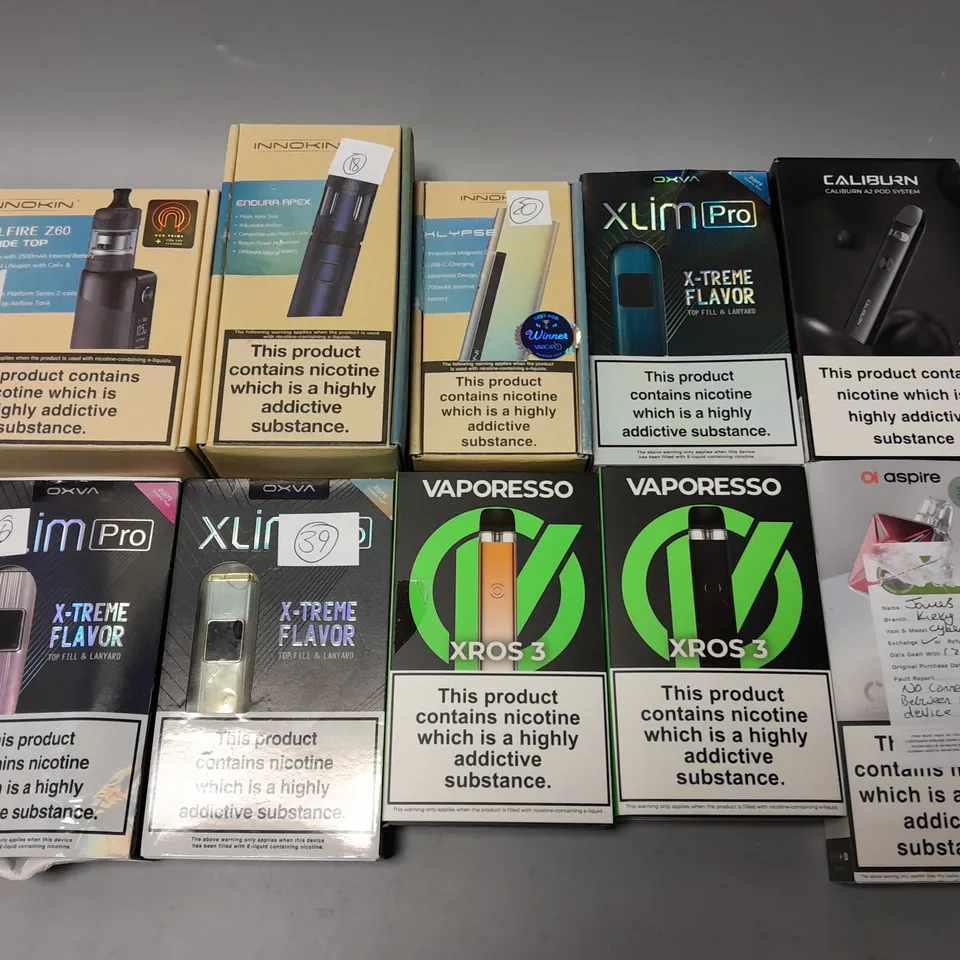 APPROXIMATELY 10 ASSORTED E-CIGS & VAPES TO INCLUDE OXVA XLIM PRO, VAPORESSO XROS 3, INNOKIN ENDURA APEX, ETC