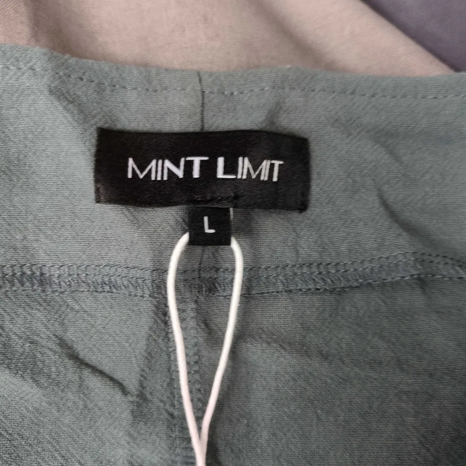 MINT LIMIT WOMEN’S DRESS WITH SHOULDER STRAPS – SIZE L