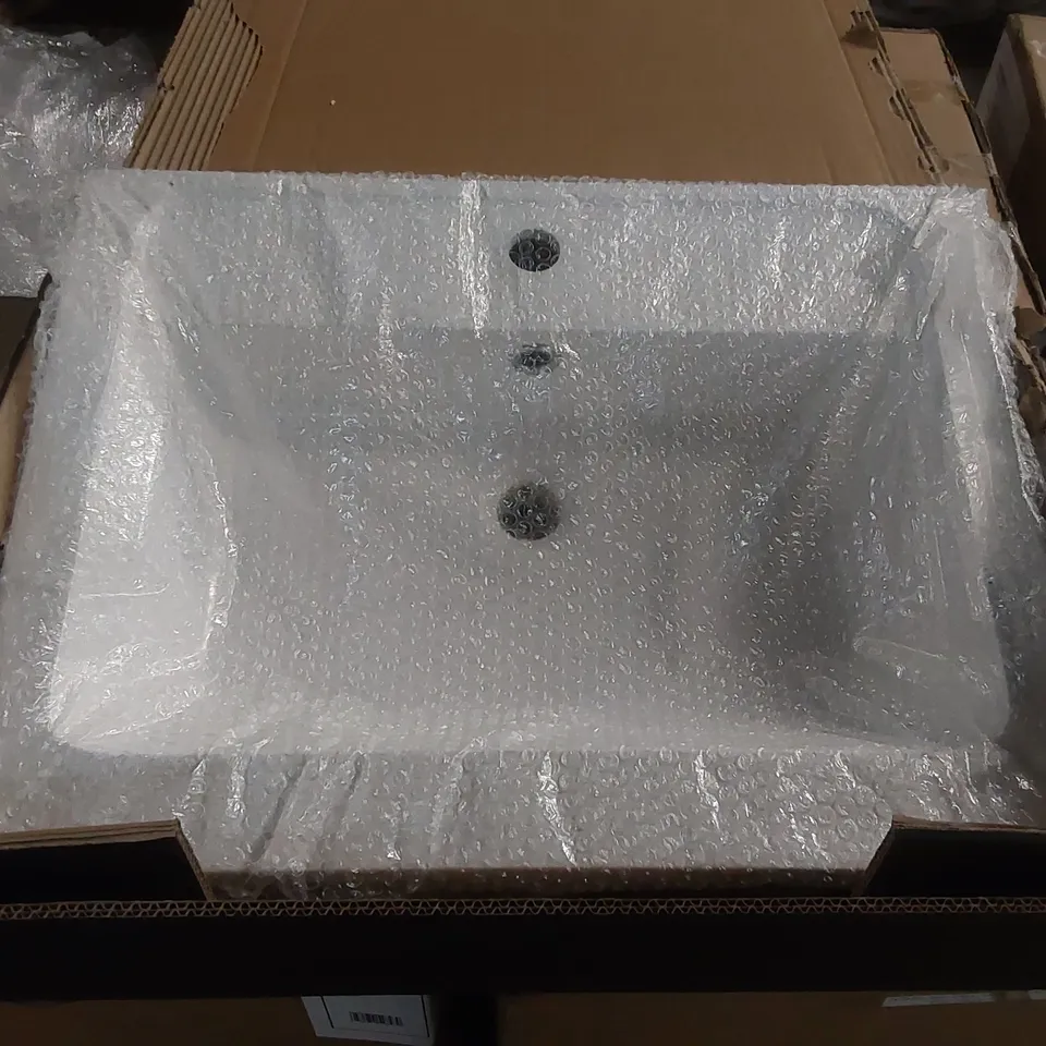 BOXED AQUA DART HARBY 600mm STONE RESIN BASIN - WHITE (1 BOX)