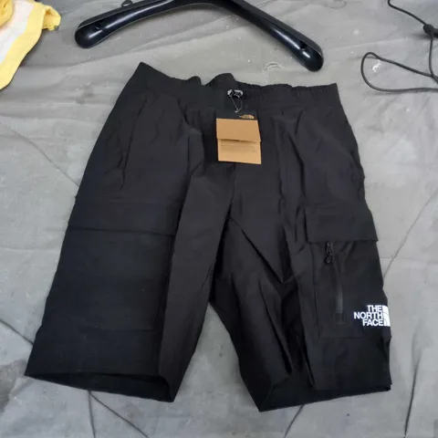 THE NORTH FACE MEN'S BLACK CARGO SHORTS UK S