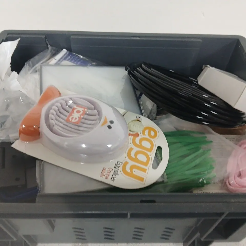 APPROXIMATELY 15 ASSORTED HOUSEHOLD PRODUCTS TO INCLUDE EGG CUTTER, EAR THERMOMETER AND ASSORTED CABLES