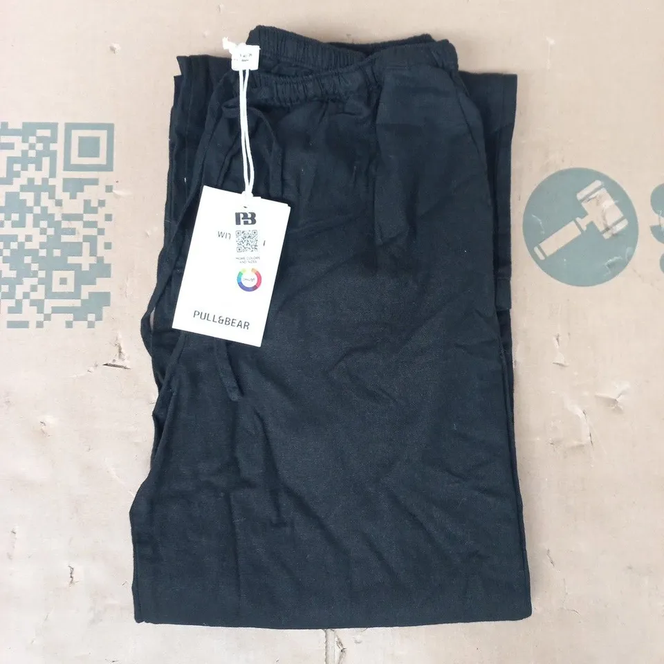 PULL & BEAR DRAWSTRING PANTS IN BLACK SIZE SMALL