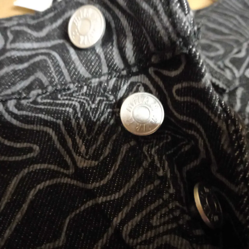 MILK IT BLACK/CHARCOAL STAR LASER DAD JEANS - SIZE W26