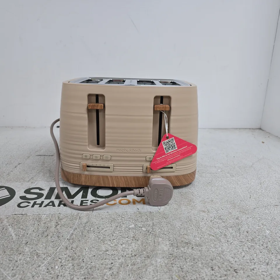 MORPHY RICHARDS 4-SLICE BROWN TOASTER – MODEL 243100