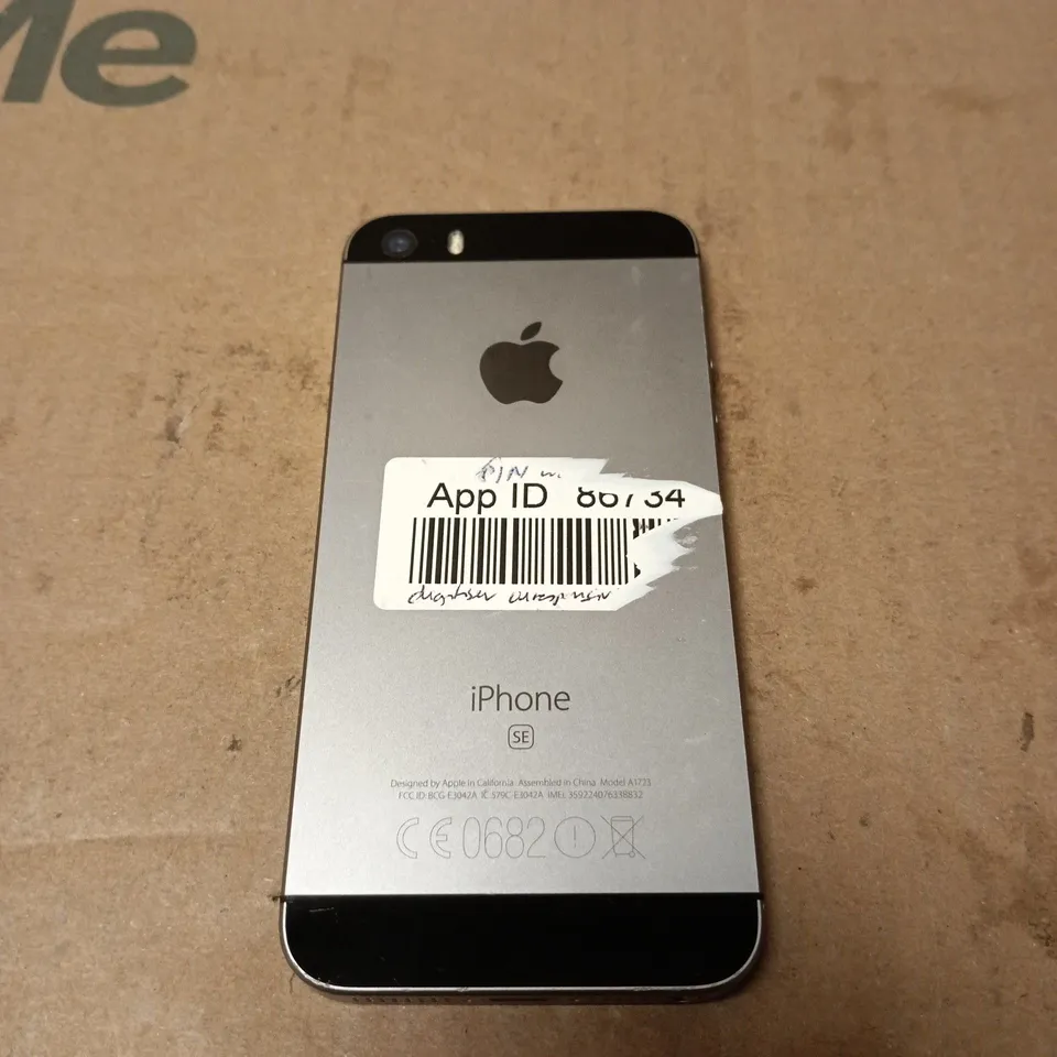 APPLE IPHONE SE A1723