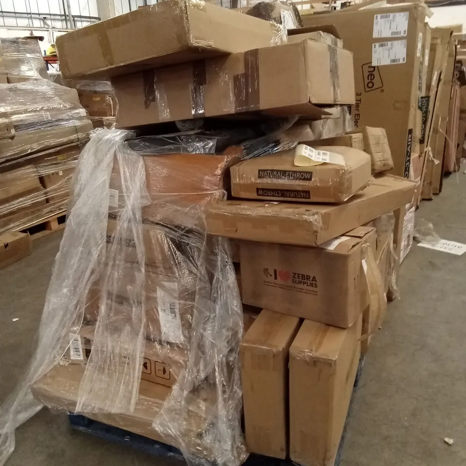 PALLET OF ASSORTED HOUSEHOLD GOODS AND PRODUCTS TO INCLUDE; HEATED BLANKET,DINING CHAIRS,AIR COOLER,GAMING CHAIR,GARDEN FURNITURE SET,HEATED CLOTHES AIRER