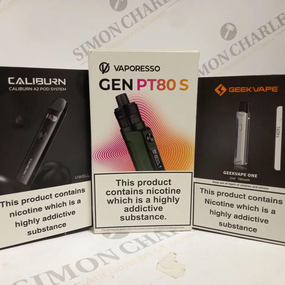 APPROXIMATELY 20 ASSORTED BOXED VAPING PRODUCTS TO INCLUDE UWELL CALIBURN A2 POD SYSTEM, VAPORESSO GEN PT80 S, GEEKVAPE ONE ETC.