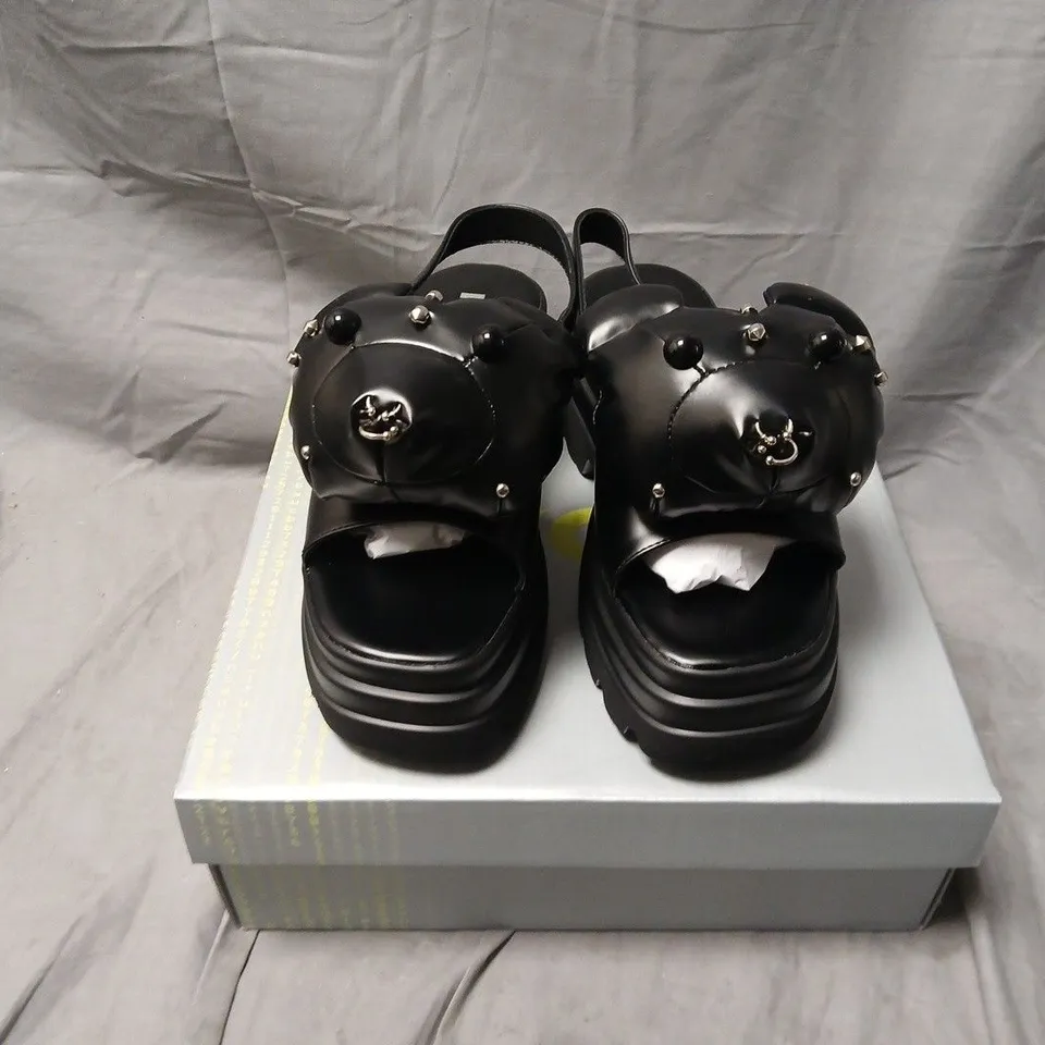 BOXED KOI ORSIN THE NEGLECTED CHUNKY SANDALS IN BLACK - UK 7