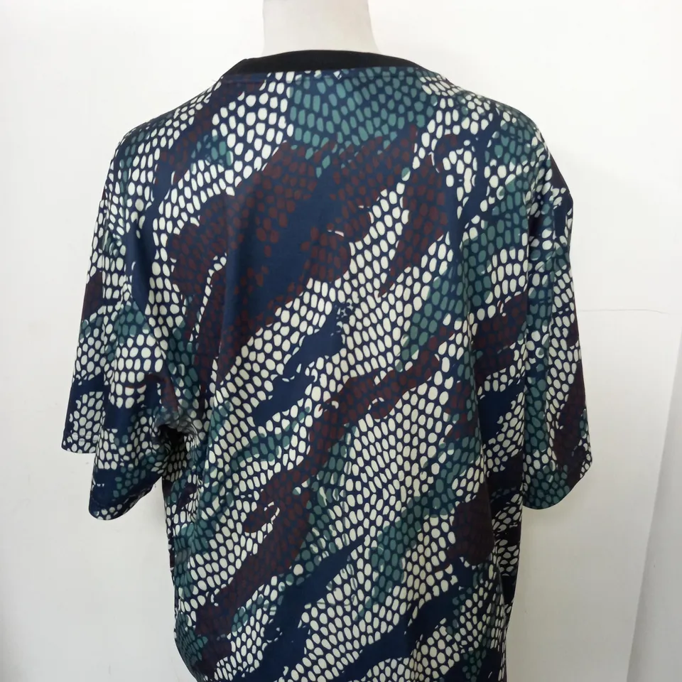 ARSENAL FC TRAINING SHIRT SIZE 2XL