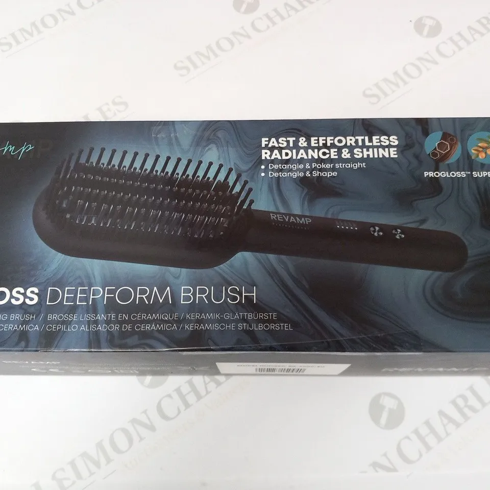 BOXED REVAMP PROGLOSS DEEPFORM BRUSH CERAMIC STRAIGHTENING BRUSH BR-2000-EU