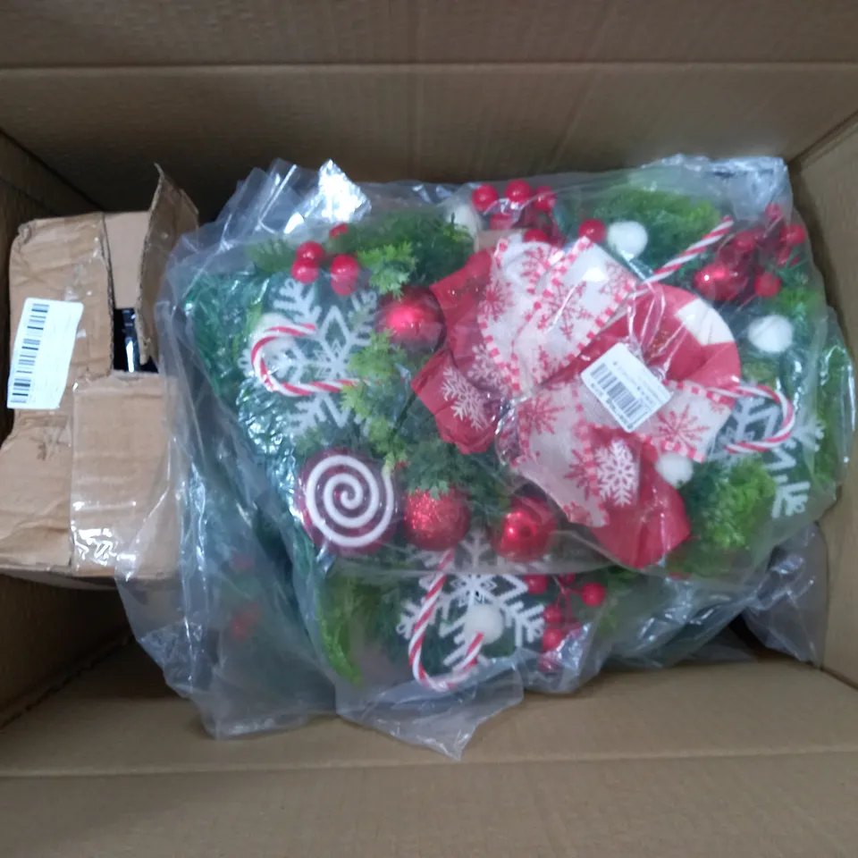 BOX OF ASSORTED ITEMS TO INCLUDE CRIMPIT / ELECTRONIC KITCHIN SCALES / 3D MOON LAP / ULTRASONICPEST REPELLER 
