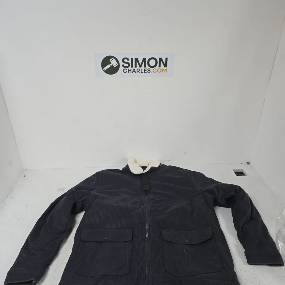 SOUL STAR MJ HAYDEN GREY CORDUROY JACKET WITH SHERPA LINING – UK XXL