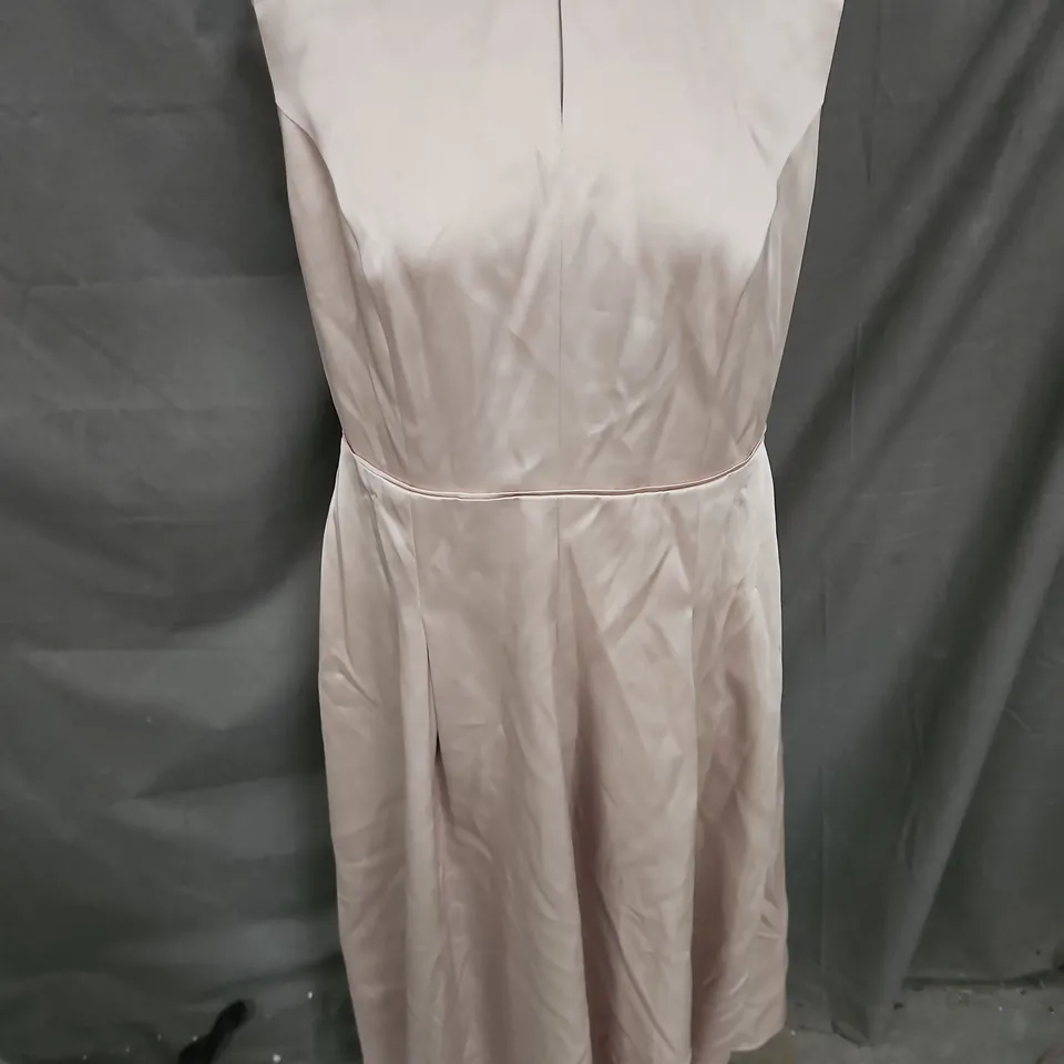 WALLIS METALLIC SLEEVELESS MIDI DRESS IN CHAMPAGNE SIZE 14