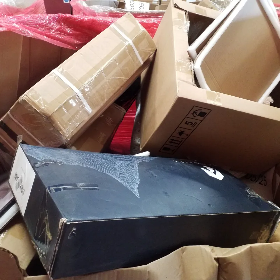 PALLET CONTAINING ASSORTED PRODUCTS INCLUDING 2.9M TELESCOPIC LADDER, 60M ROTARY DRYER + SPIKE&COVER, PULL UP BAR, PHOTO FRAME & RUBY RED TWIRLING BATON BAG