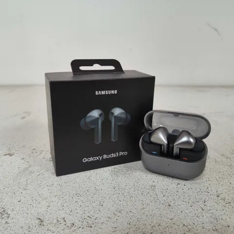 BOXED SAMSUNG GALAXY BUDS3 PRO
