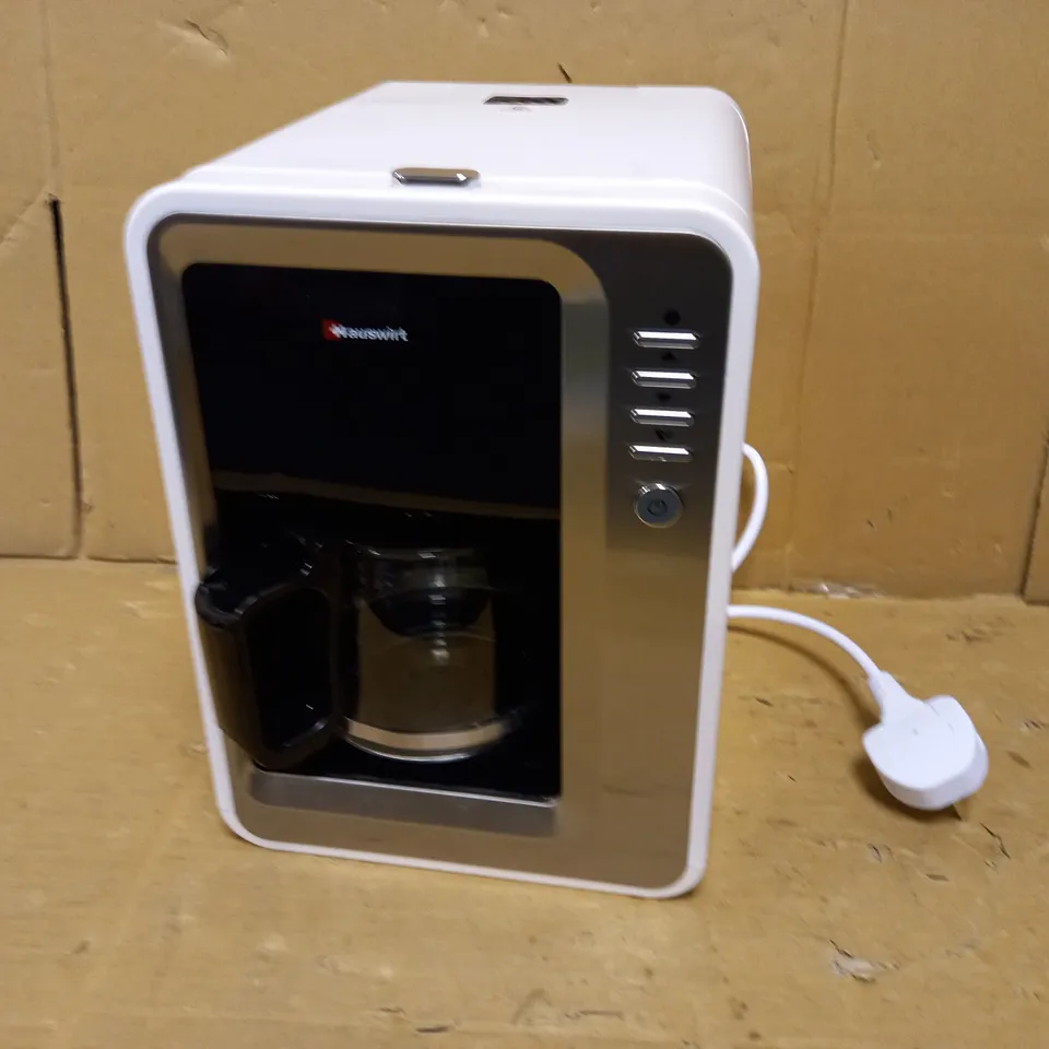 GRIND AND BREW COFFEE MAKER